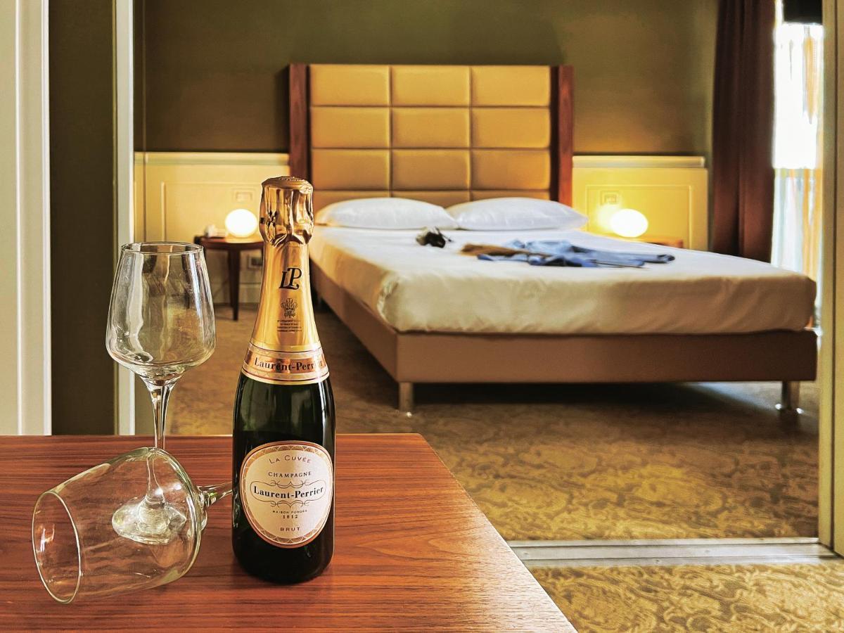 Hotel Abruzzi Teramo Eksteriør billede
