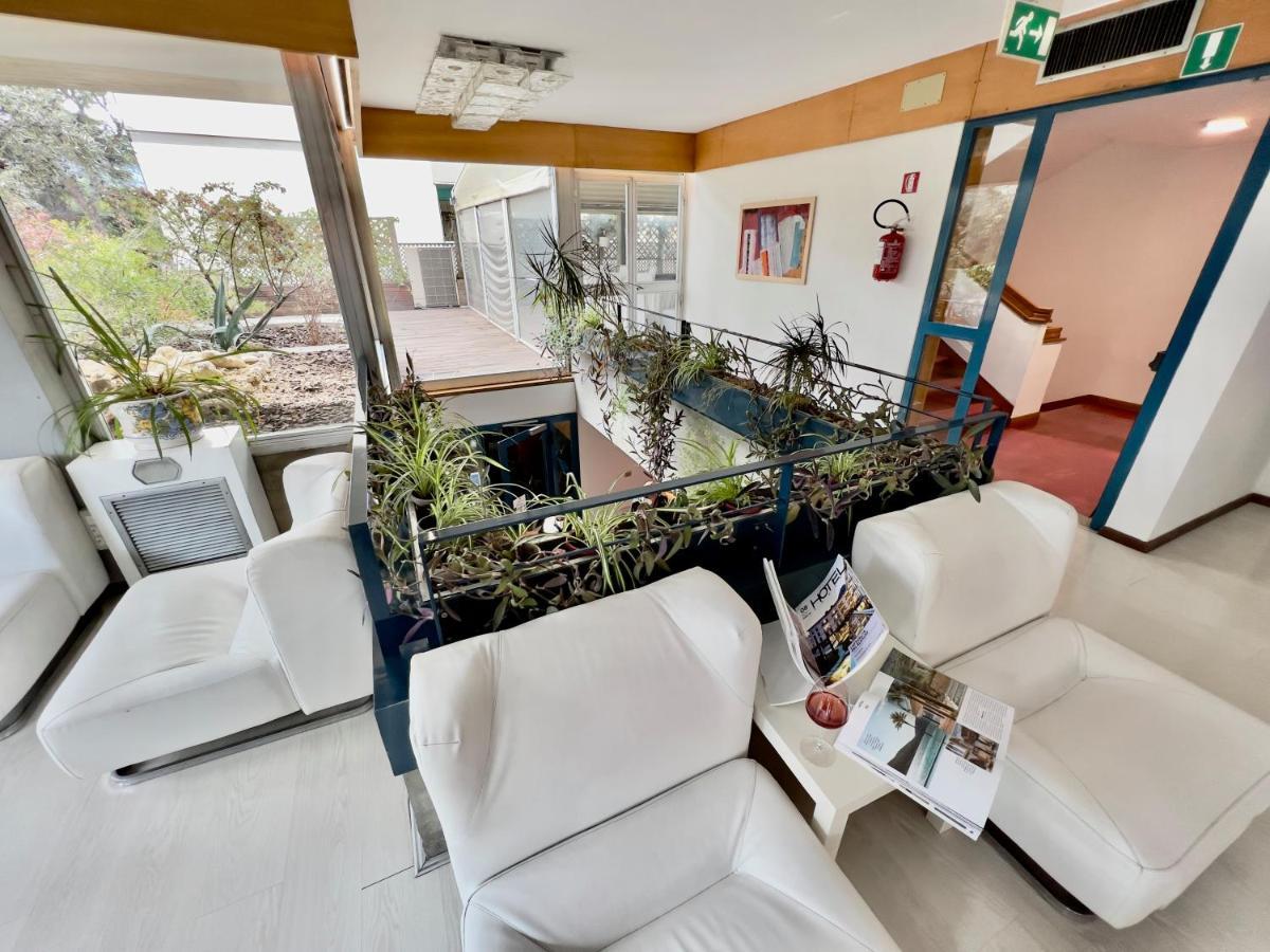 Hotel Abruzzi Teramo Eksteriør billede