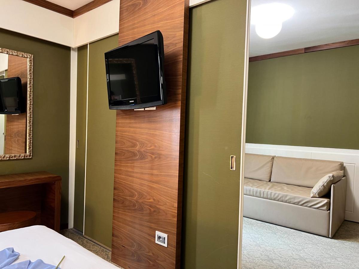 Hotel Abruzzi Teramo Eksteriør billede