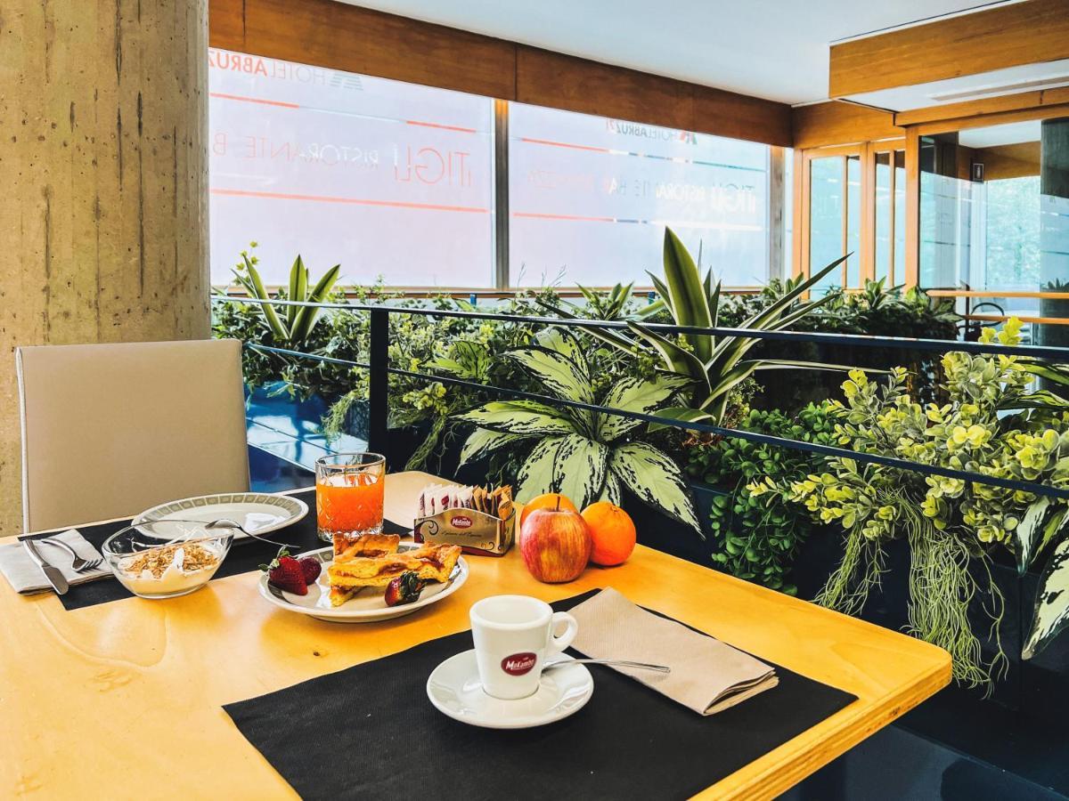 Hotel Abruzzi Teramo Eksteriør billede