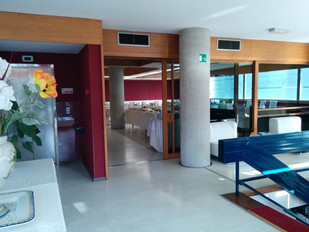 Hotel Abruzzi Teramo Eksteriør billede